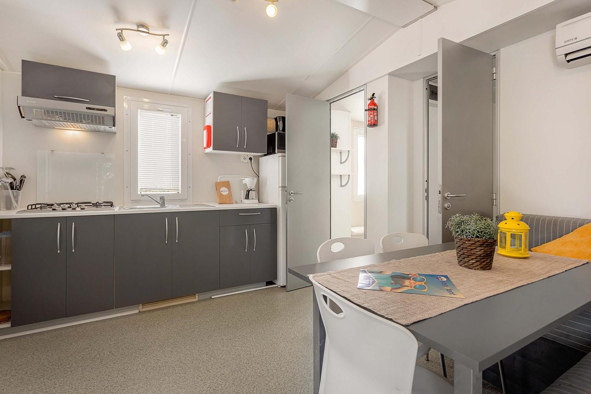 Easyatent Mobile Home Zelena Laguna Mugeba Номер фото